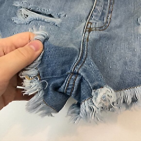 NEW NWT BOOHOO High Waisted Rise Extreme Frey Hem Denim Short Ripped PETITE 6P - Picture 7 of 9